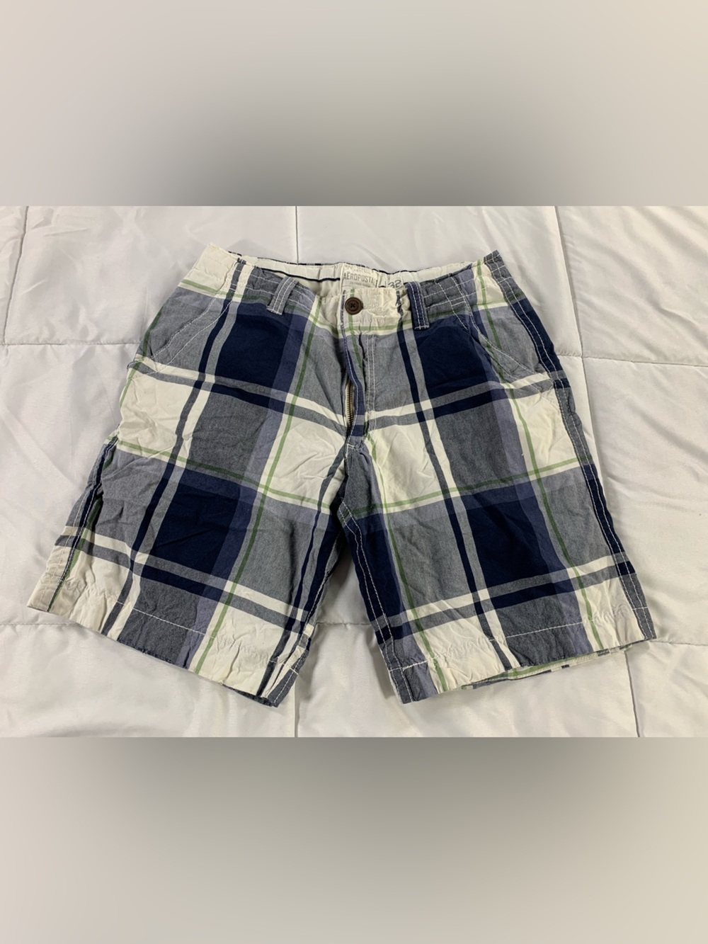 Pre loved AEROPOSTALE shorts mens size 32